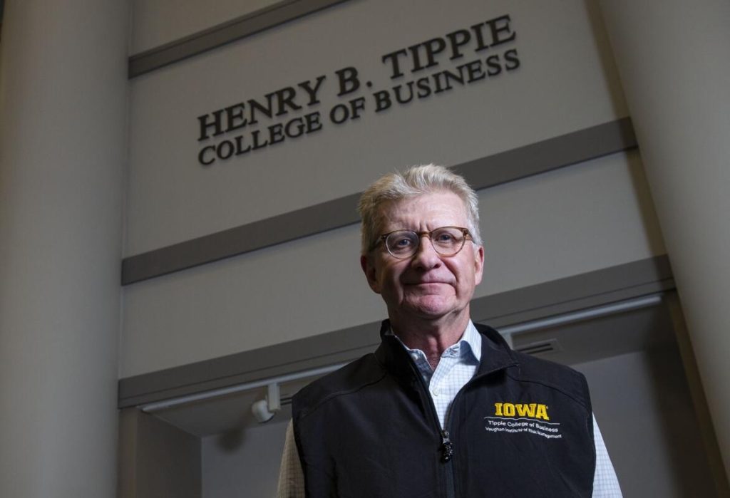 Retired Aflac leader joins UI faculty to think about molding ‘raw material’